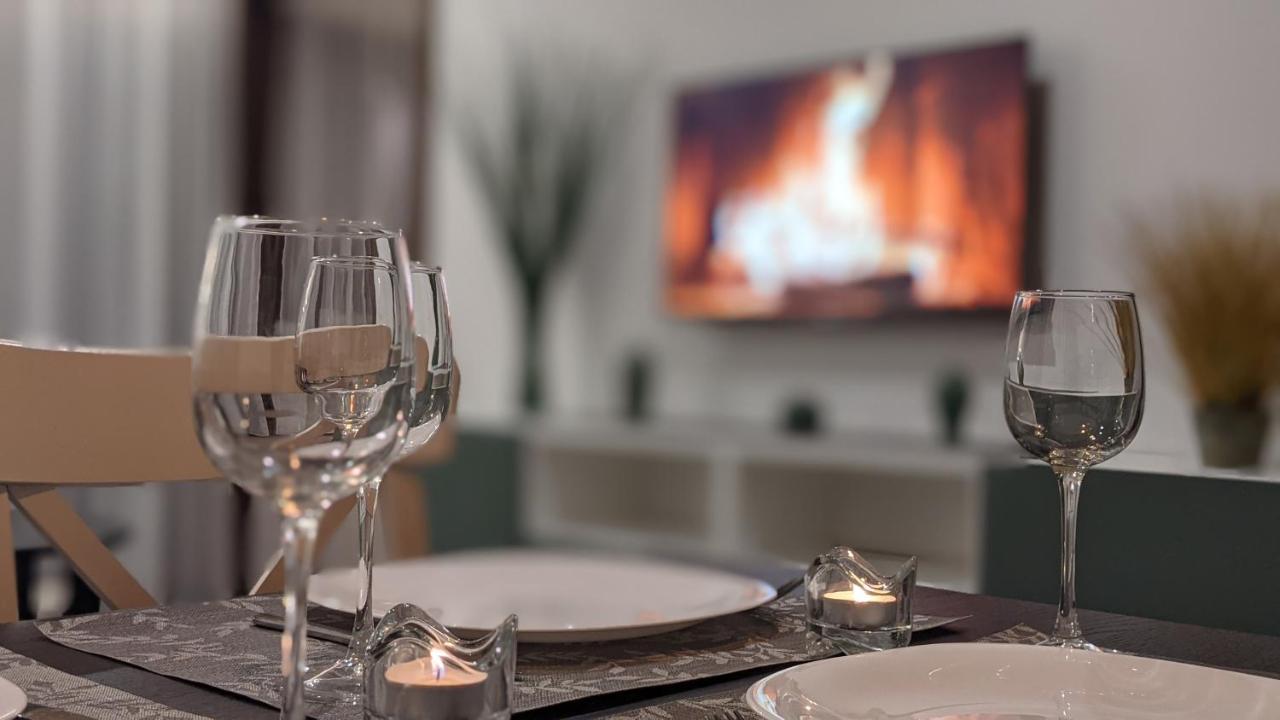 Cervinia Apartment 2121 - Ski & Mountain Panorama بيريوِل تْشيرفينيا المظهر الخارجي الصورة