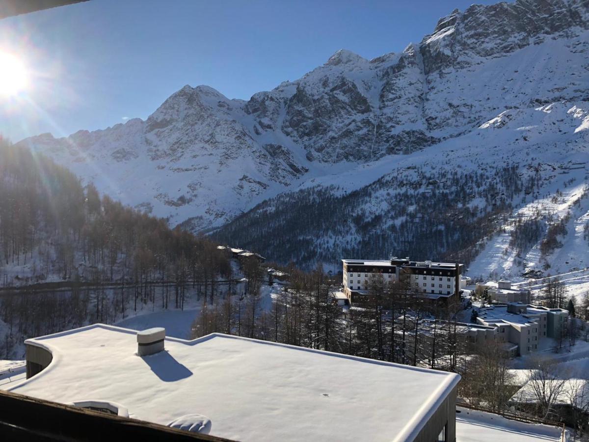 Cervinia Apartment 2121 - Ski & Mountain Panorama بيريوِل تْشيرفينيا المظهر الخارجي الصورة
